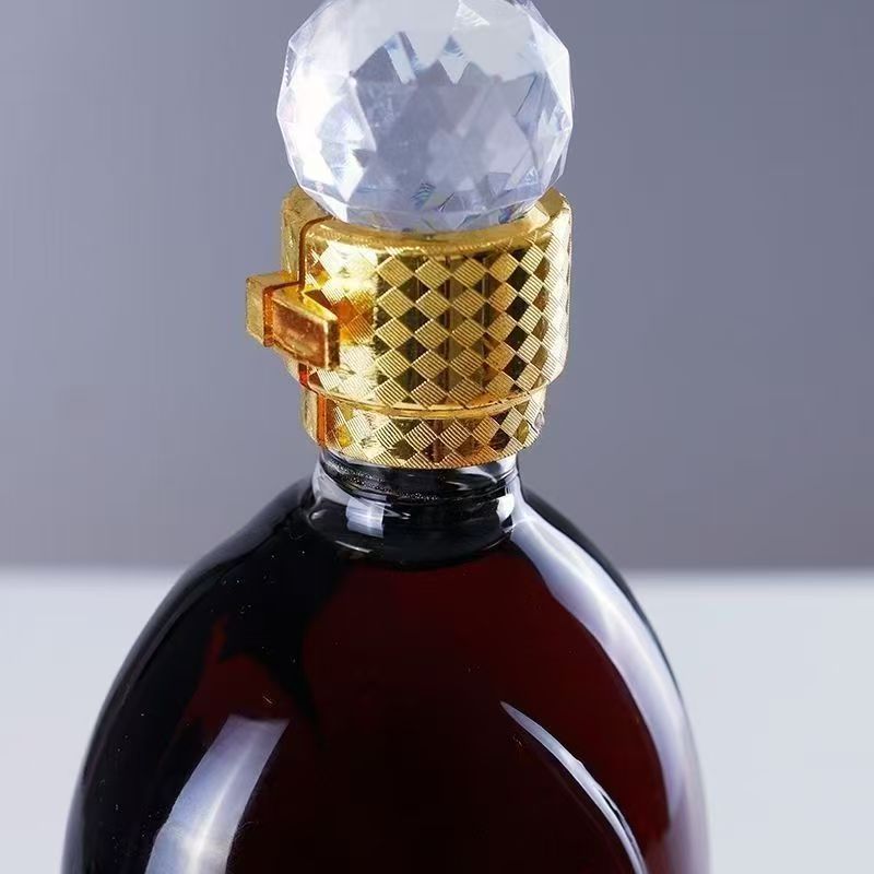 High Heel Glass Decanter – Hand-Blown Decorative Liquor Bottle