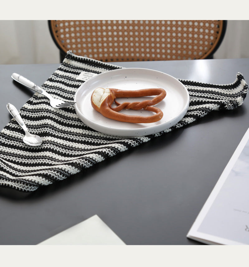 Black & White Woven Table Napkin – Striped Fabric Dining Cloth