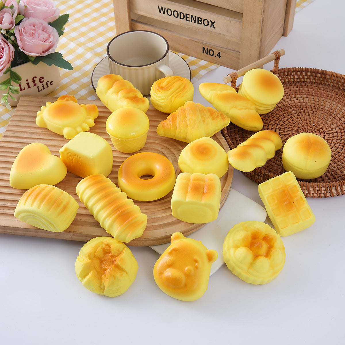 Soft Bread Squishy Toy – Slow Rising Cake Stress Relief Fidget Toy