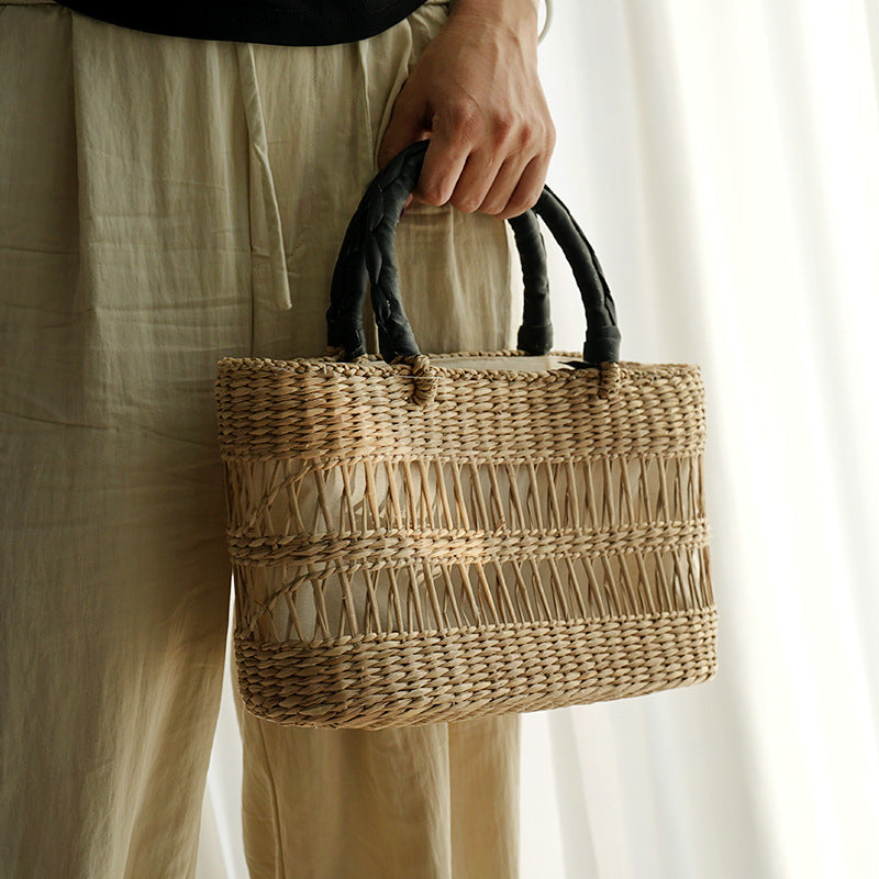 Large Sea Grass Woven Tote Bag – Natural Handmade Style Beach Bag with Polyester Lining