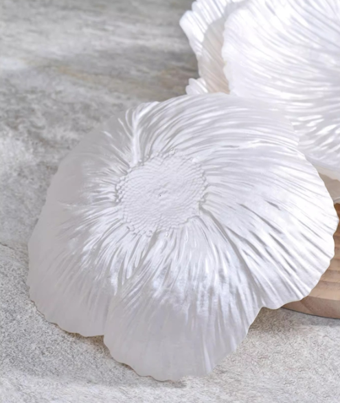 Polish-Style Glass Fruit Bowl – Luxury Pearl White Floral Serving Plate