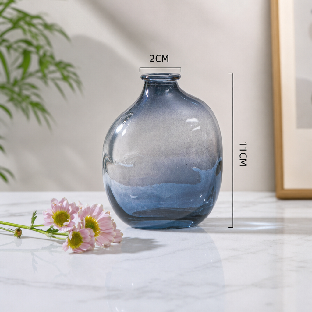Simple Glass Bud Vase for Hydroponic Plants