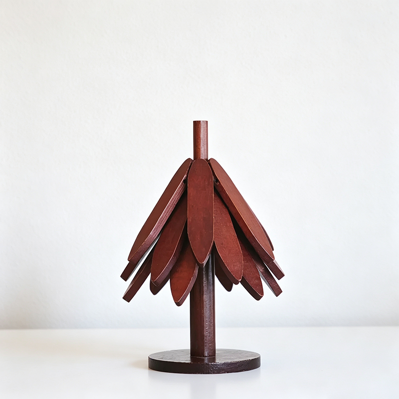 Wooden Tree Trivet – 2-in-1 Foldable Pot Holder & Table Decor