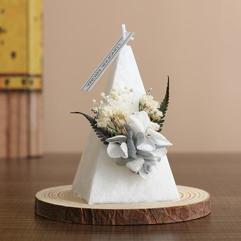 Christmas Dried Flower Beeswax Candle