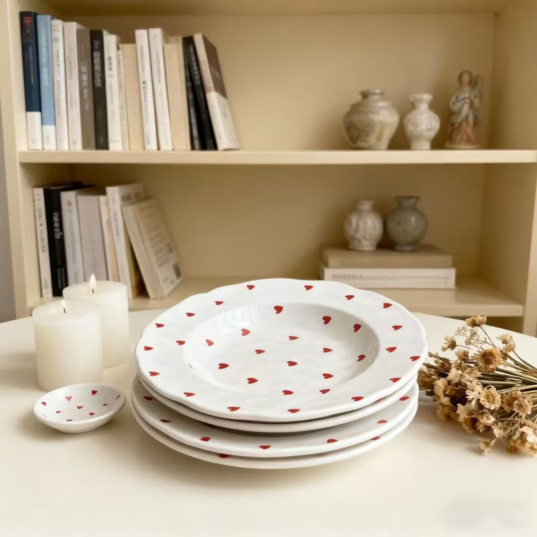 4-Piece Heart Pattern Ceramic Dinner Plate Set –  Home Dining, Kitchen Decor & Gift