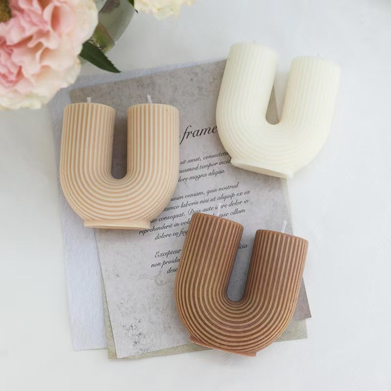 U-Shaped Rainbow Bridge Scented Candle