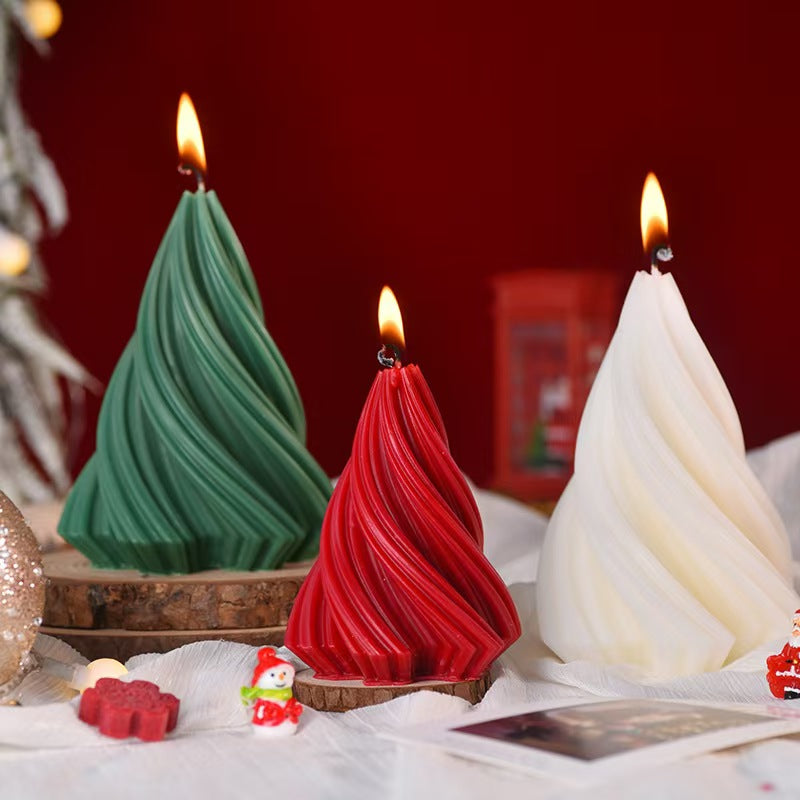 Mini Rotating Christmas Tree Scented Candle
