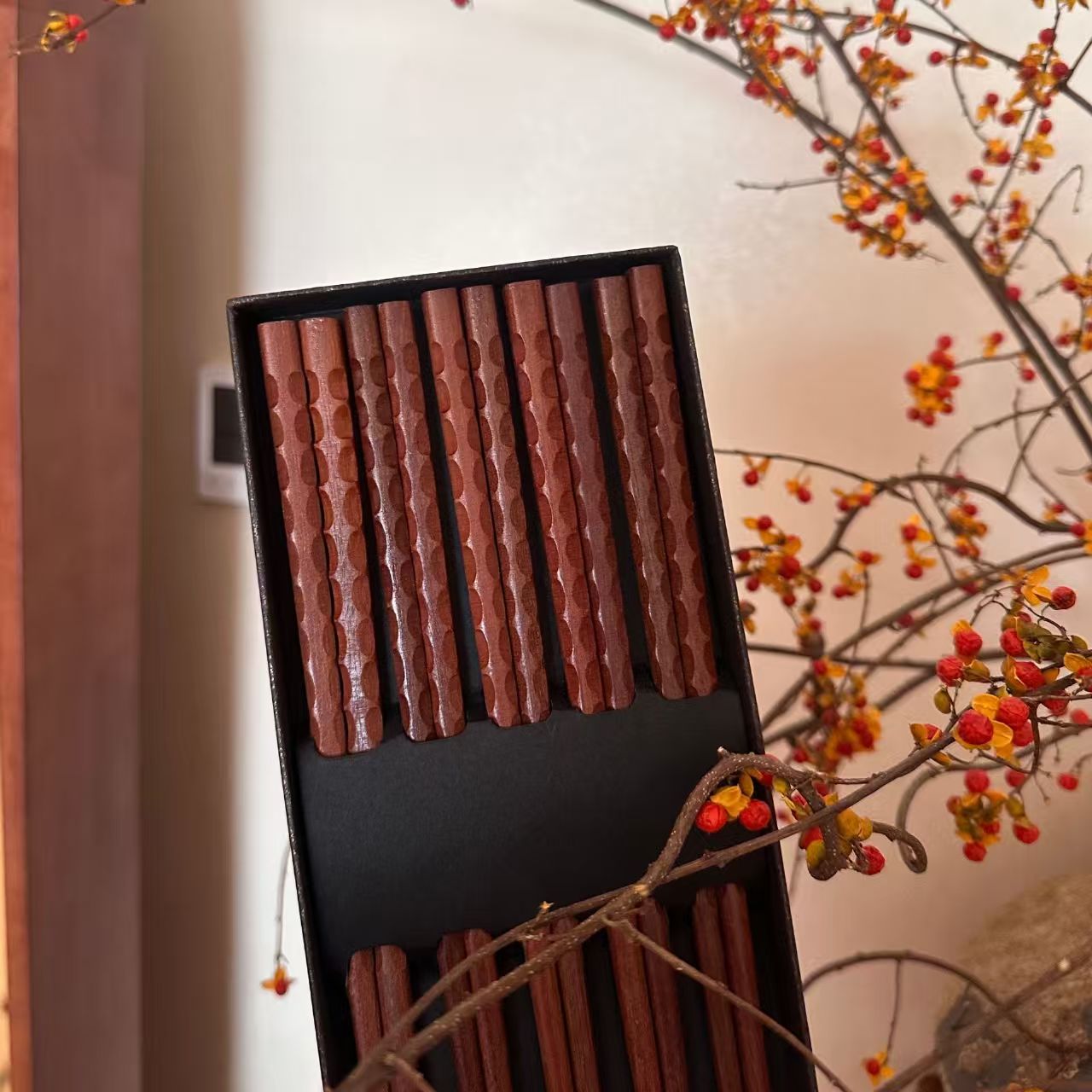 Wood Chopsticks Heat Resistant Solid Wood Tableware