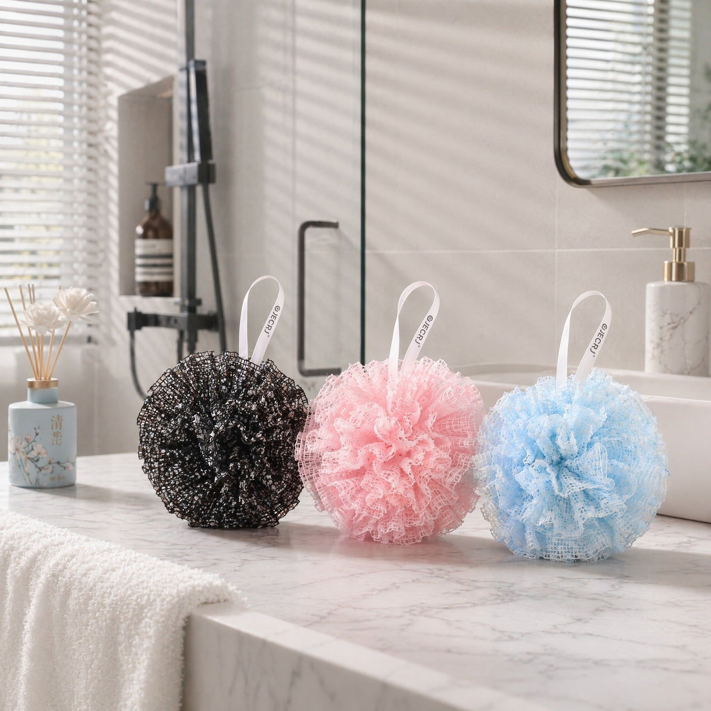 Large Mesh Bath Loofah – Soft Exfoliating Nylon Shower Sponge with Hanging Loop