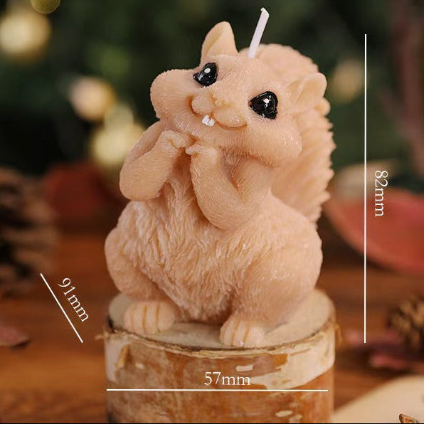 DIY Squirrel-Shaped Soy Wax Candle