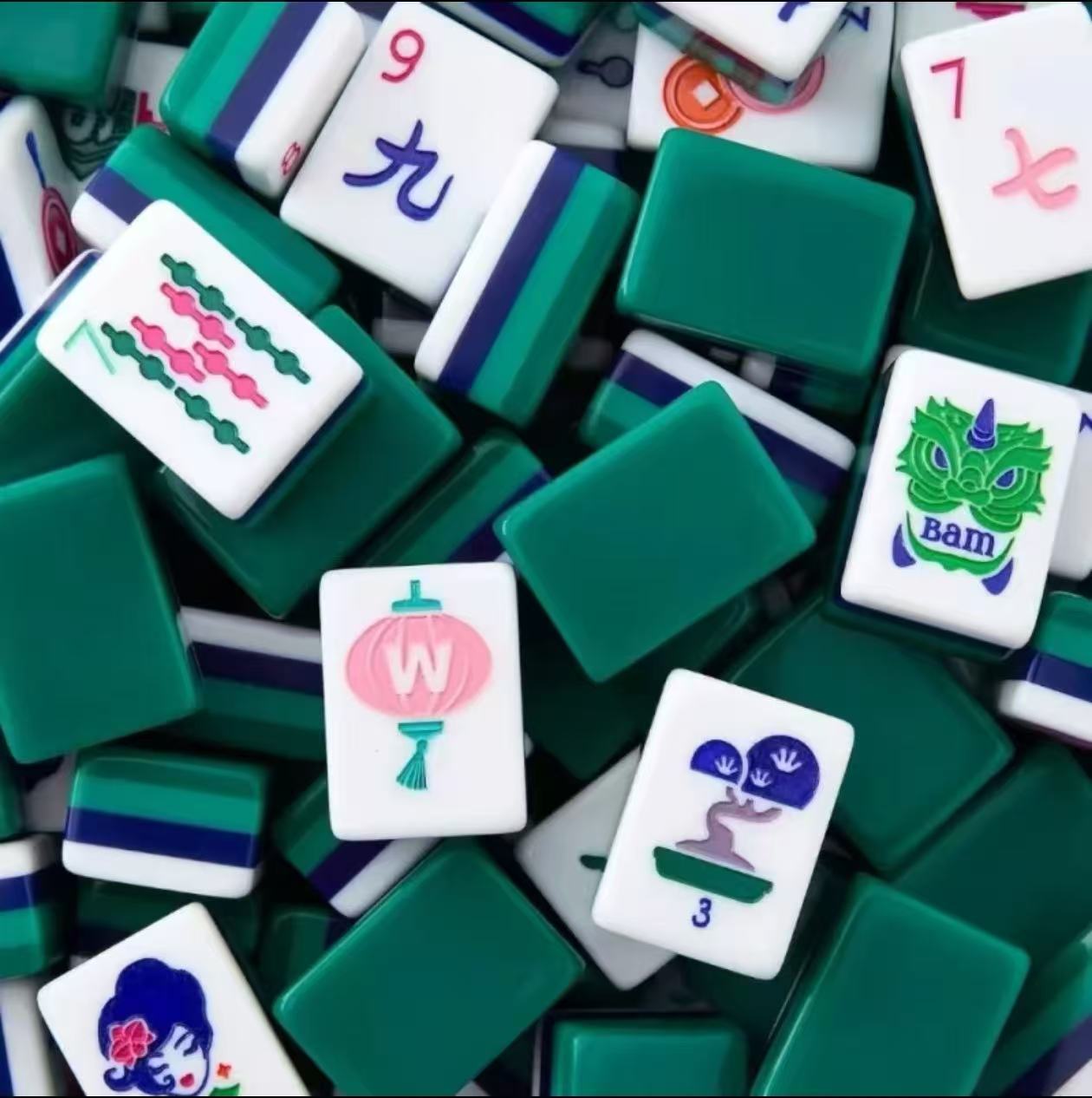 American Mahjong Game Set – Crystal Acrylic Mahjong Tiles