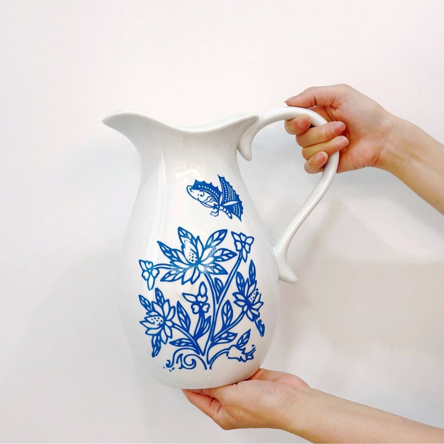 Rustic Ceramic Pitcher Vase – Farmhouse Tabletop Flower Vase