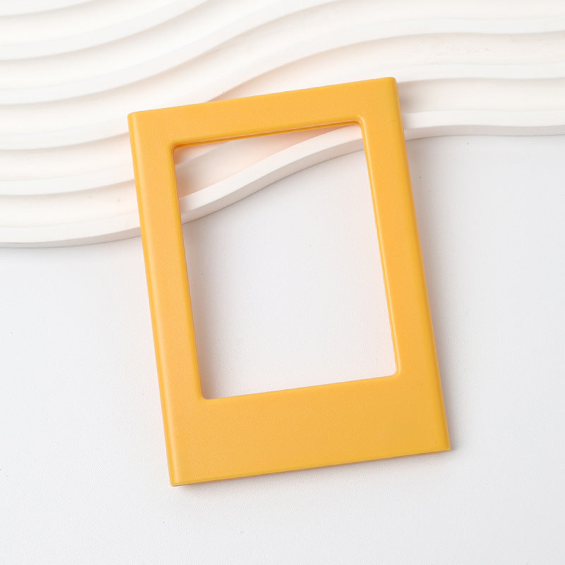 Magnetic Photo Frame – Polaroid Style Fridge Magnet Frame