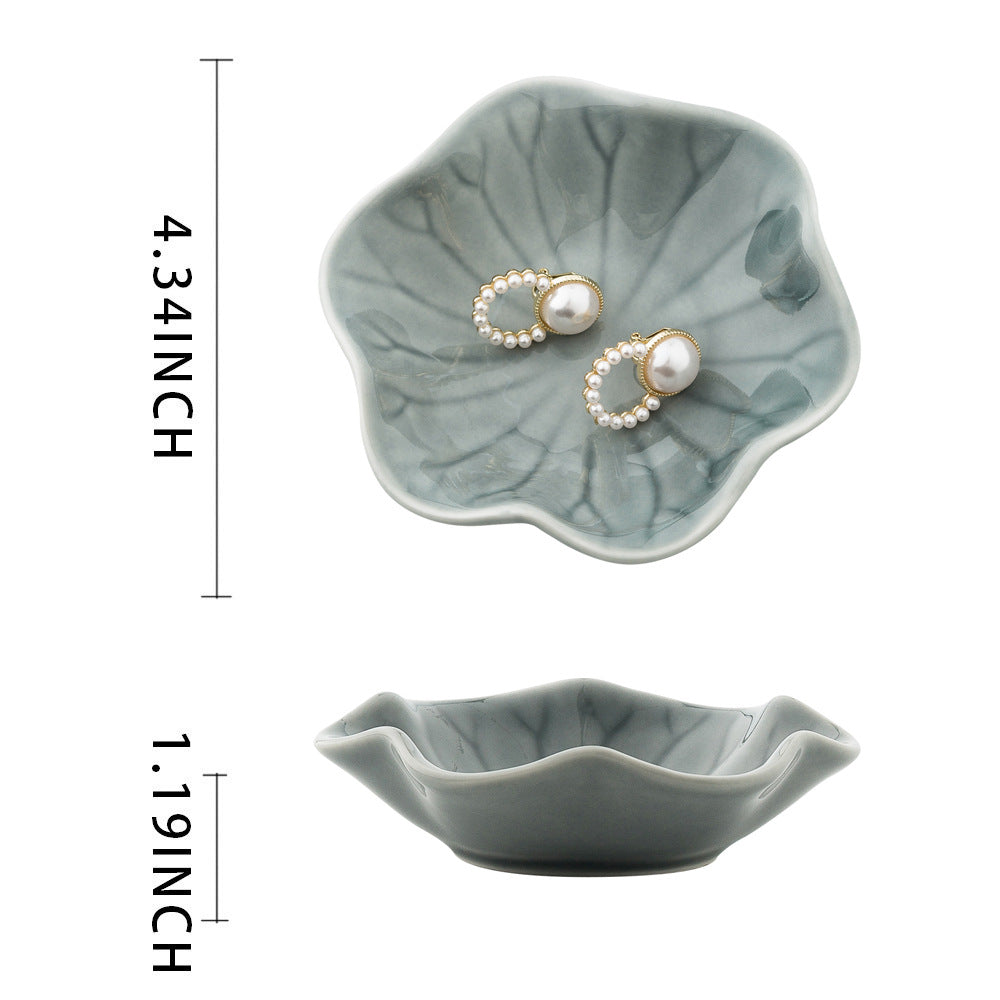 Ceramic Flower Jewelry Dish – Wavy Petal Trinket Tray Decorative Vanity Storage