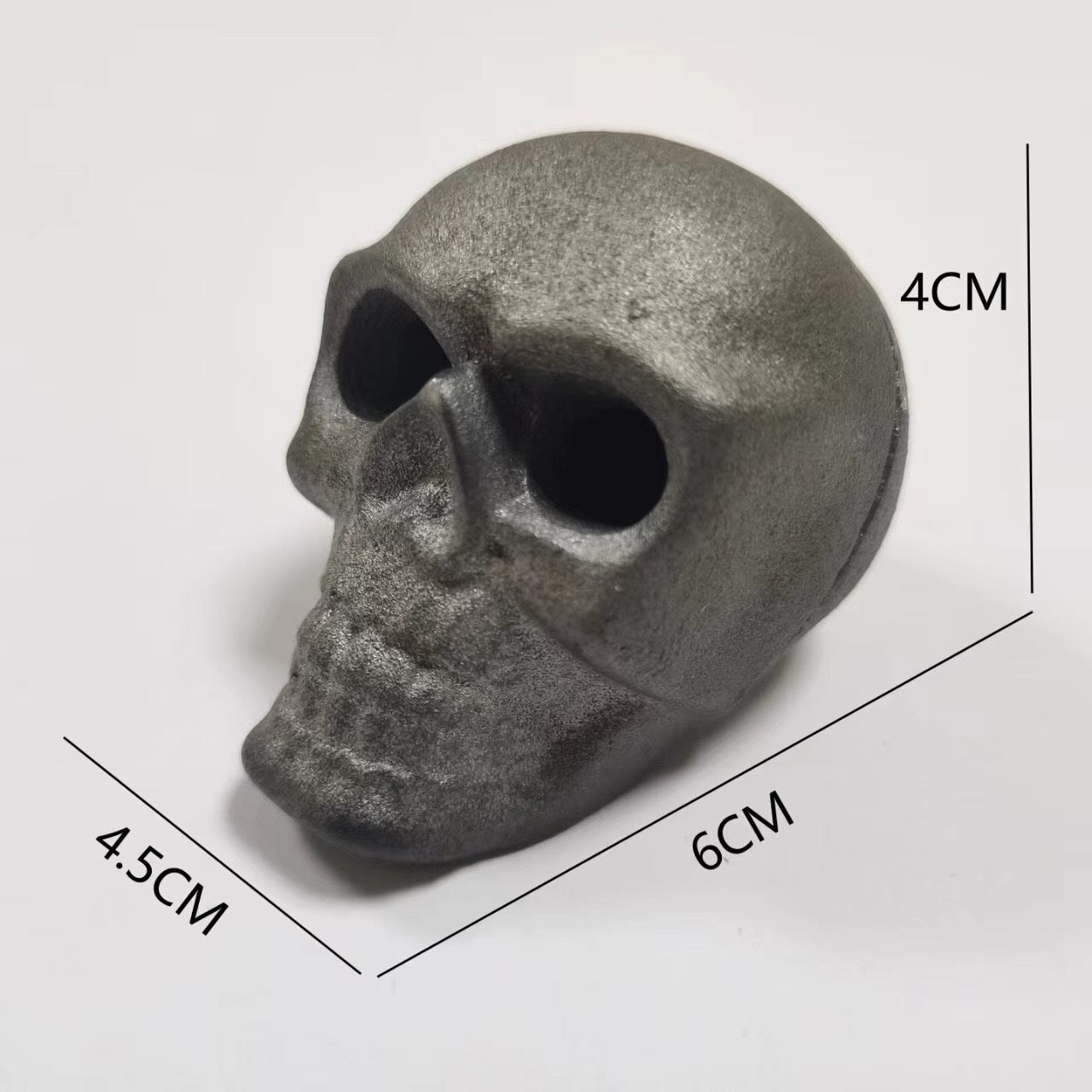 Skull-Themed Metal Décor – Halloween Party & Outdoor Accent