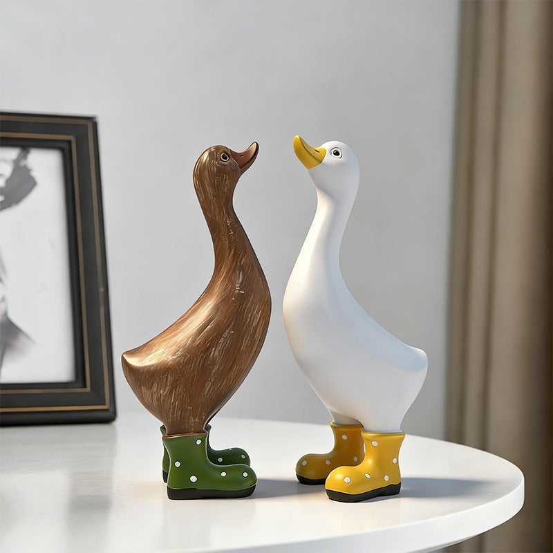 Resin Goose Figurine – Garden & Entryway Decorative Accent