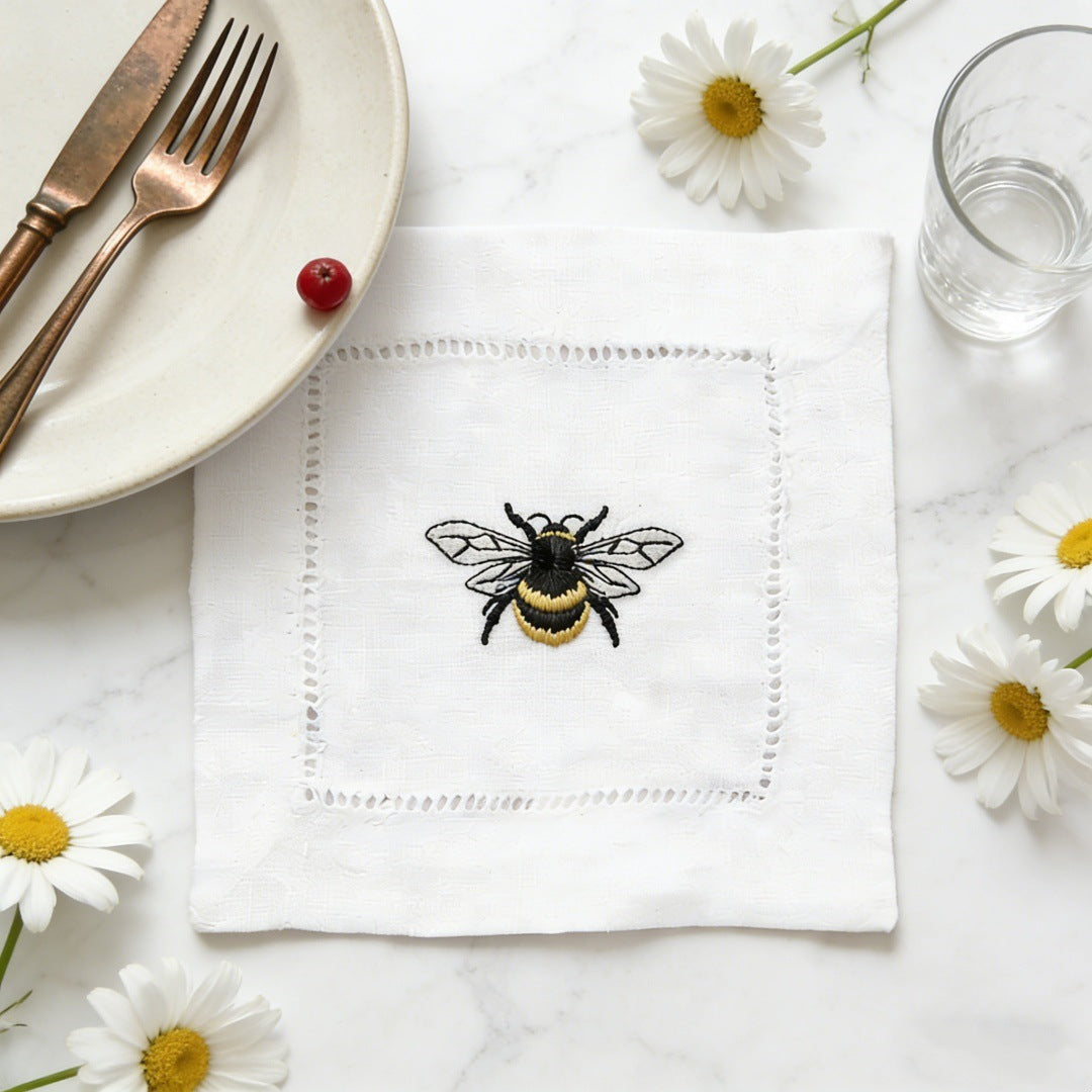 Bee Embroidered Linen Napkin – Decorative Table Linen for Dining & Entertaining