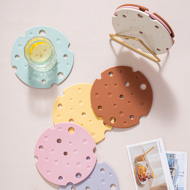 16cm Silicone Cheese-Shaped Trivet - Hot Pans, Bowls, Kitchen Tables, Café & Home Dining