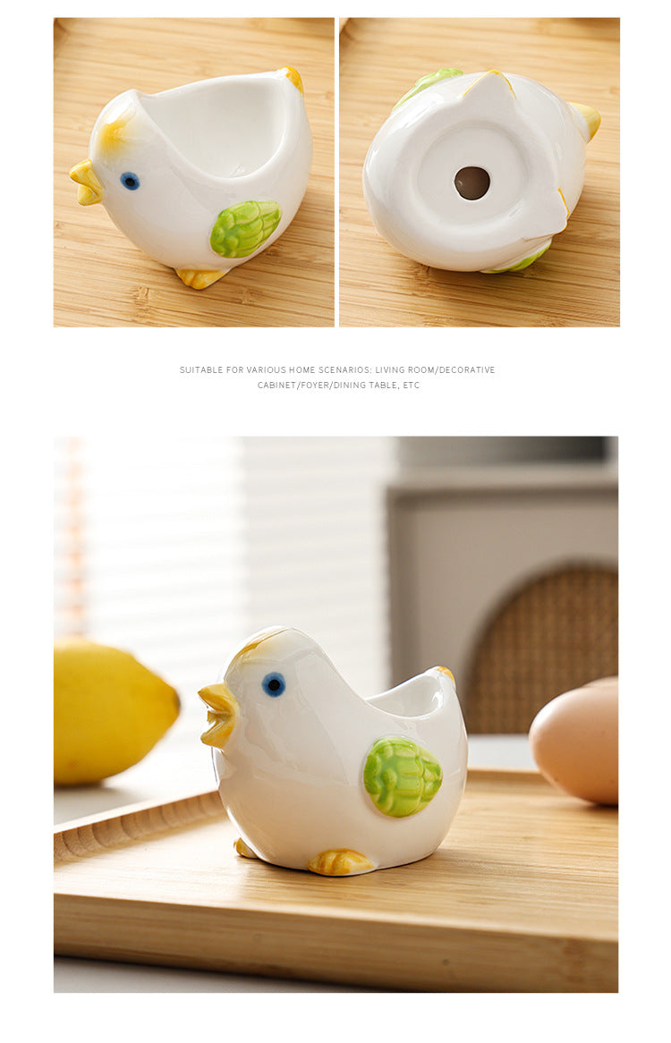 Ceramic Chick Egg Cup – Cute Animal-Shaped Egg Holder for Breakfast, Brunch, Kitchen, Café, Restaurant & Home Table Setting