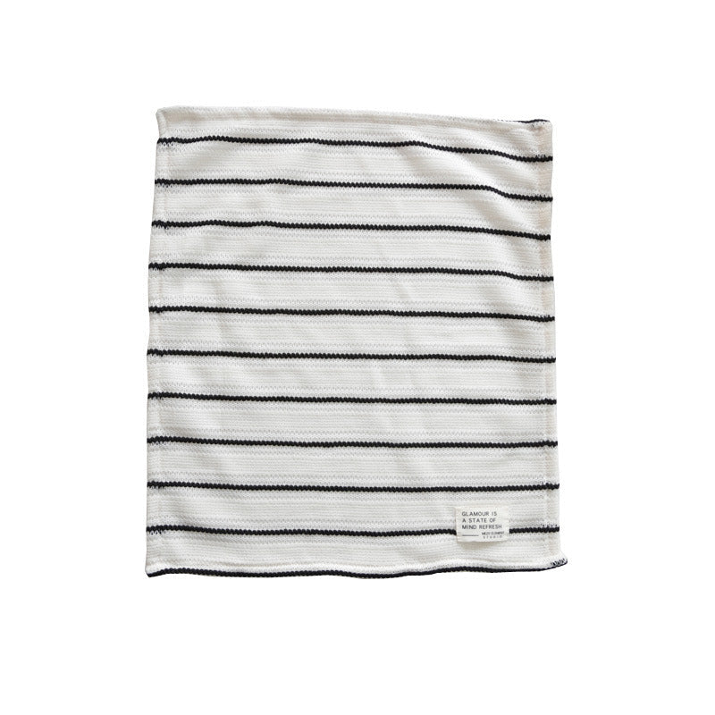38 × 45 cm Striped Fabric Table Napkin – Soft Black & White Dining Cloth for Café, Restaurant, Kitchen, Breakfast & Home Table Setting