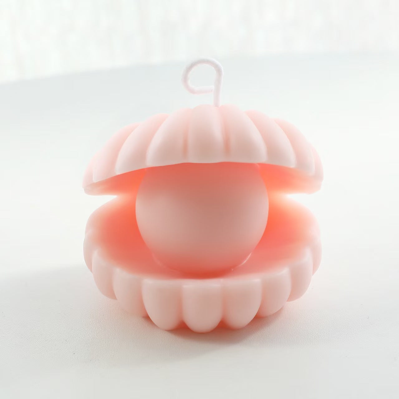 Shell-Shaped Scented Candle