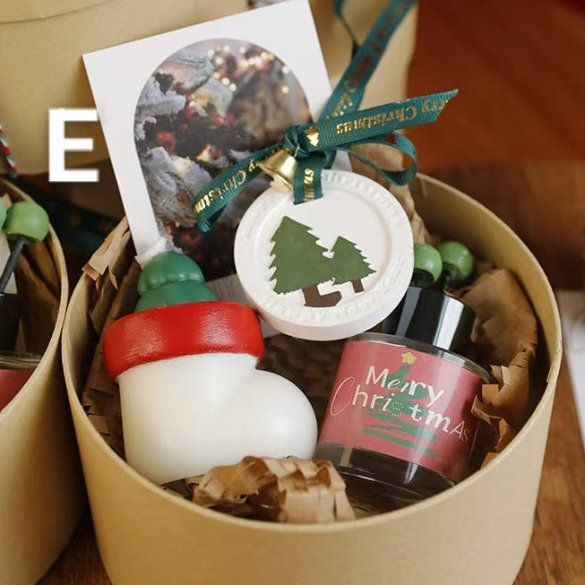 Holiday Candle Gift Box Set