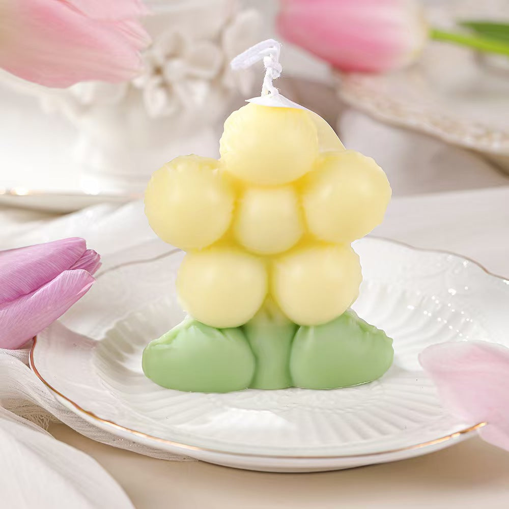 Floral Scented Candle for Romantic Decor