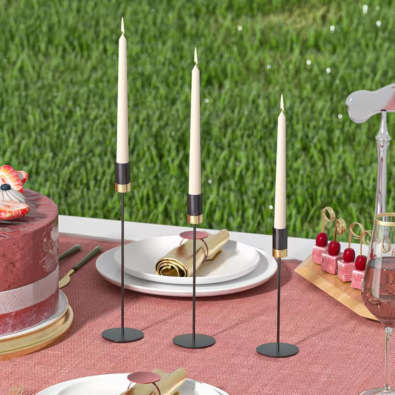 Electroplated Dual Tone Metal Candleholder Decor Set