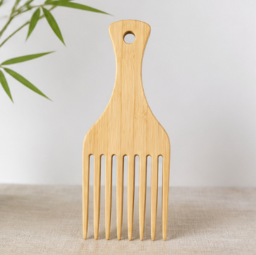 Solid Wood Hair Comb – Vintage Wide-Tooth Comb for Men’s Pompadour, Retro Hairstyle